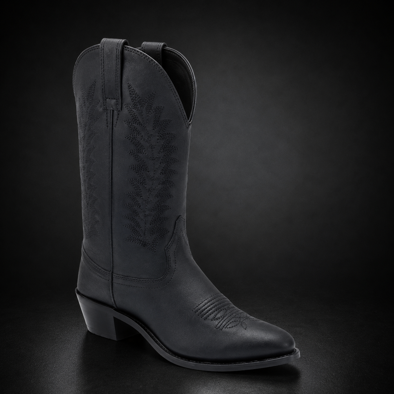 Woman's Black Round Toe Western Boot | WEST 041L